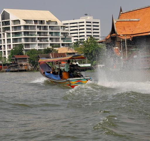 0141- Bangkok Noi boottocht.jpg
